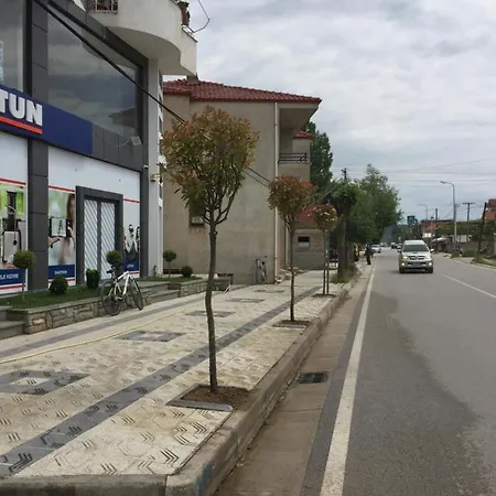 Guest's * Pogradec