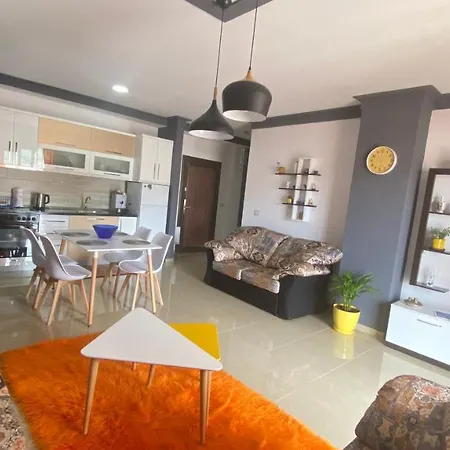 Apartament Guest's *