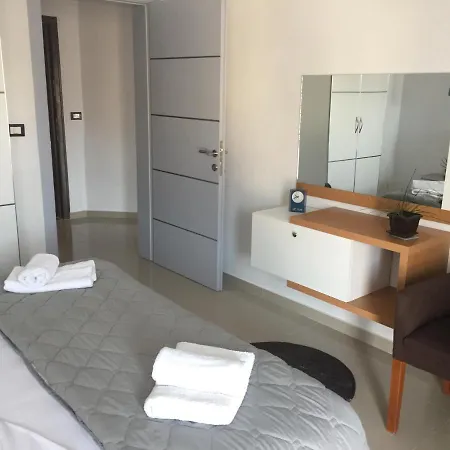 Guest's Apartment Pogradec