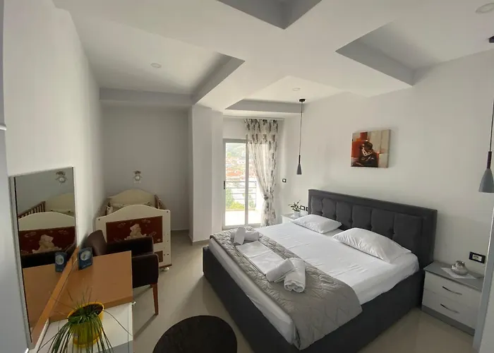 Guest's * Pogradec