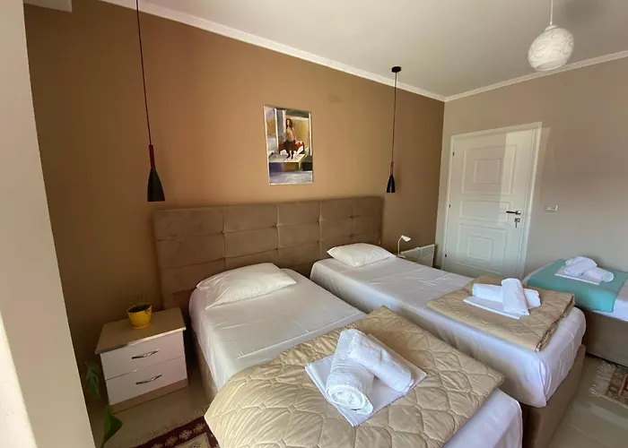 Guest's * Pogradec
